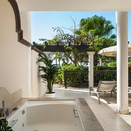 Redlevel At Gran Melia Palacio De Isora (adults Only) Hotell Alcalá la Real