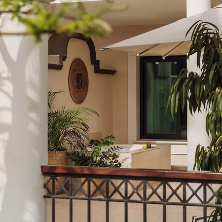 Hotel Redlevel At Gran Meliá Palacio De Isora