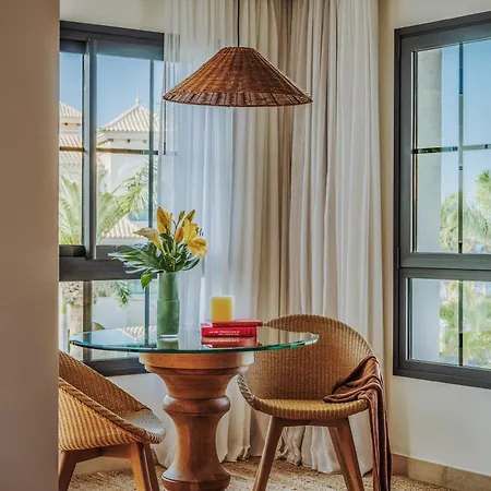 Red Level At Gran Melia Palacio De Isora - Adults Only מלון