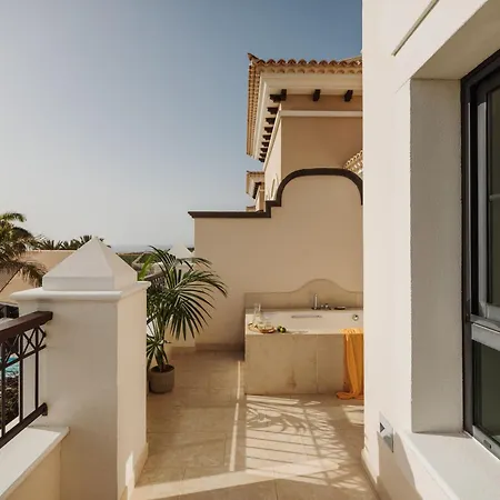 Ξενοδοχείο Redlevel At Gran Melia Palacio De Isora - Adults Only Alcalá la Real