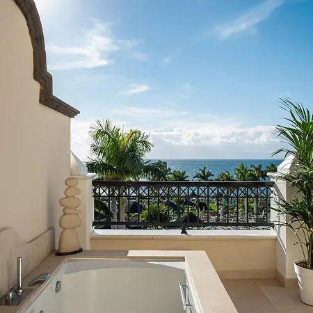 Redlevel At Gran Melia Palacio De Isora (adults Only) Alcalá la Real