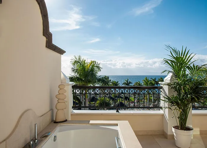 Redlevel At Gran Melia Palacio De Isora (adults Only) מלון 5*